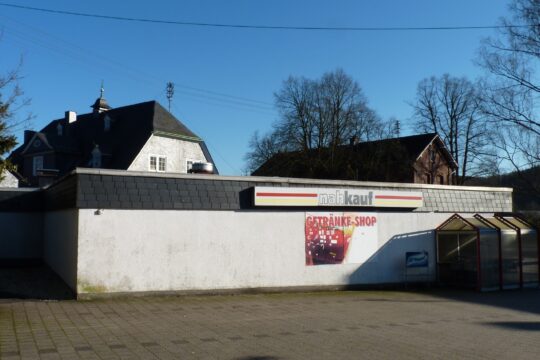 Rewe - Lebensmittelgeschäft