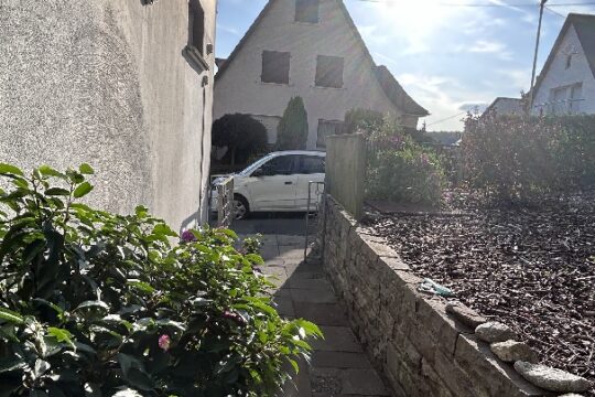 Zuwegung zum Eingang