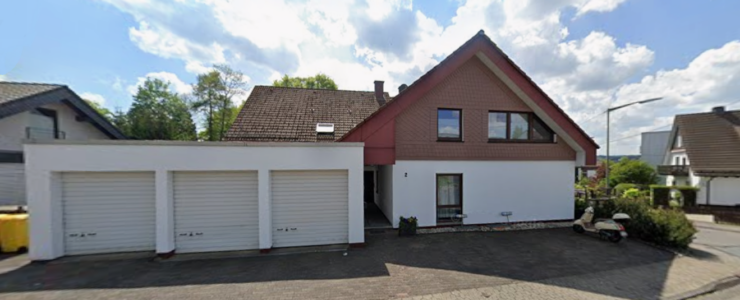 Charmante Dachgeschosswohnung (3 ZKB) mit Loggia und Garage in Kreuztal zu verkaufen Charmante Dachgeschosswohnung (3 ZKB) mit Loggia und Garage in Kreuztal zu verkaufen